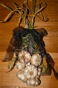 Transylvanian Garlic Braid